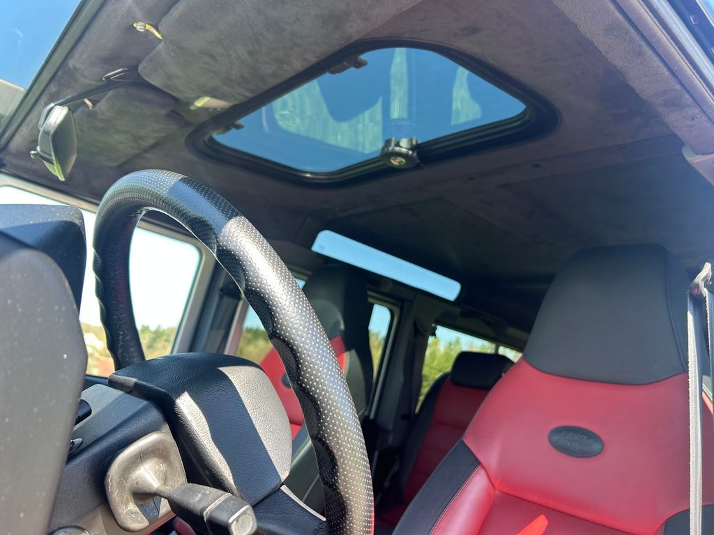 LAND ROVER Defender 110 2.2 TD4 SW SE-image-7