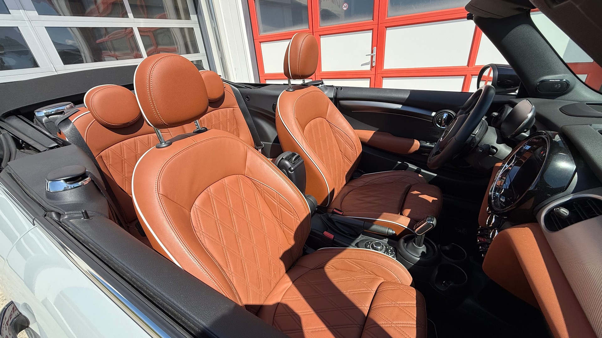 MINI Cooper S Cabriolet DKG-image-9