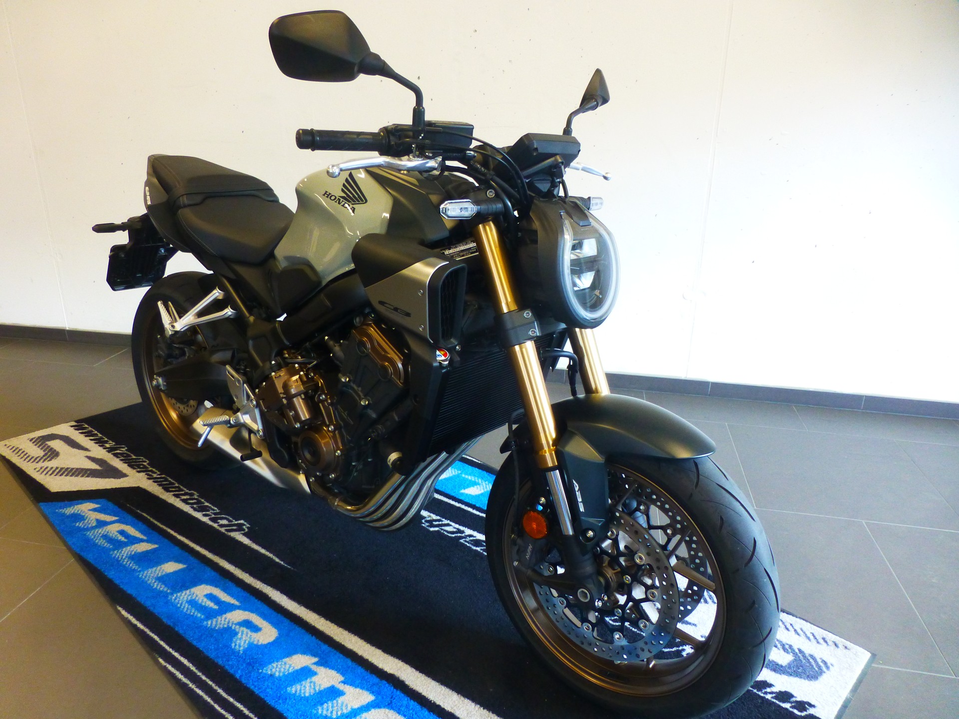 HONDA CB 650 R E-Clutch-image-3