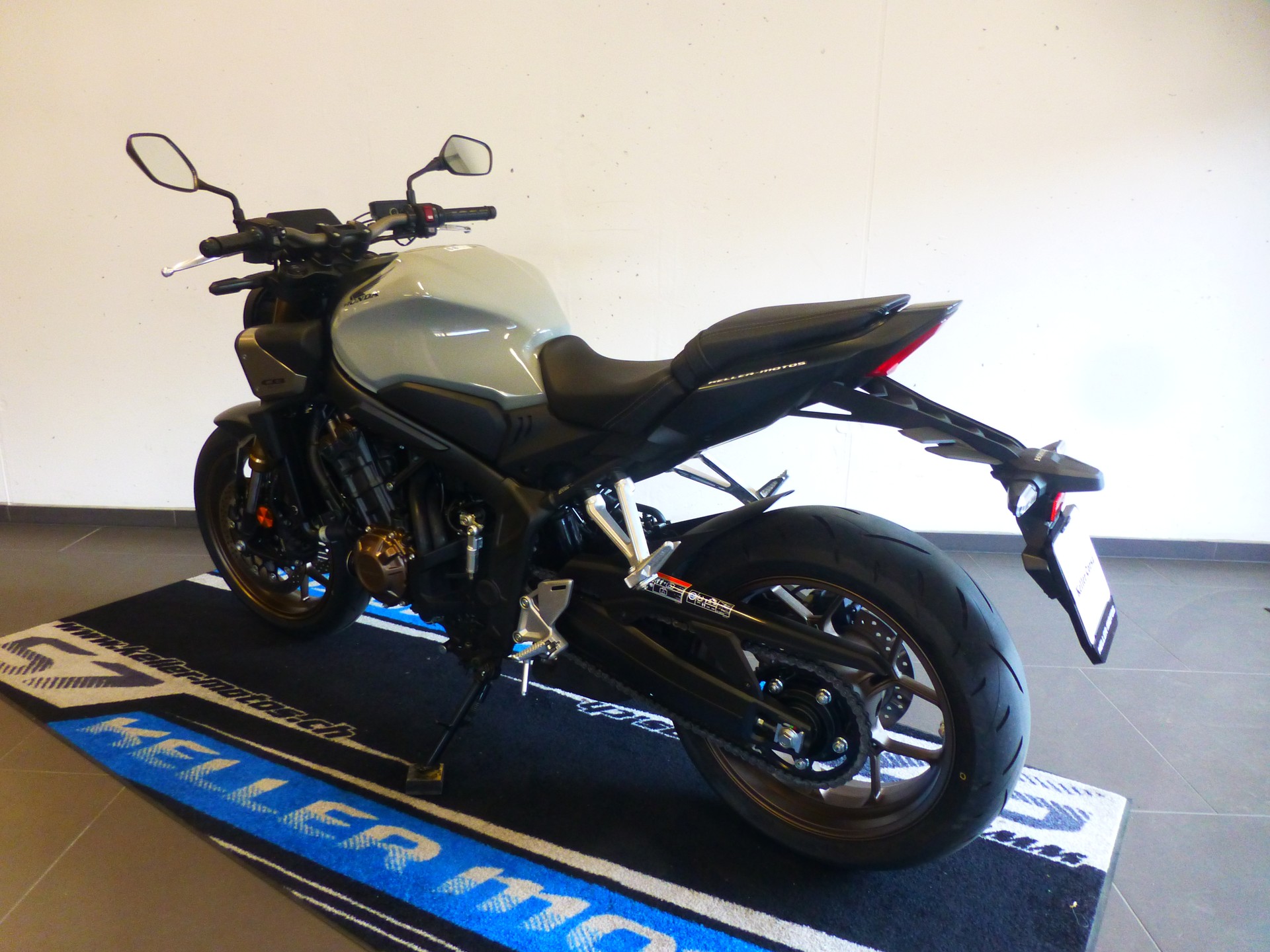 HONDA CB 650 R E-Clutch-image-4