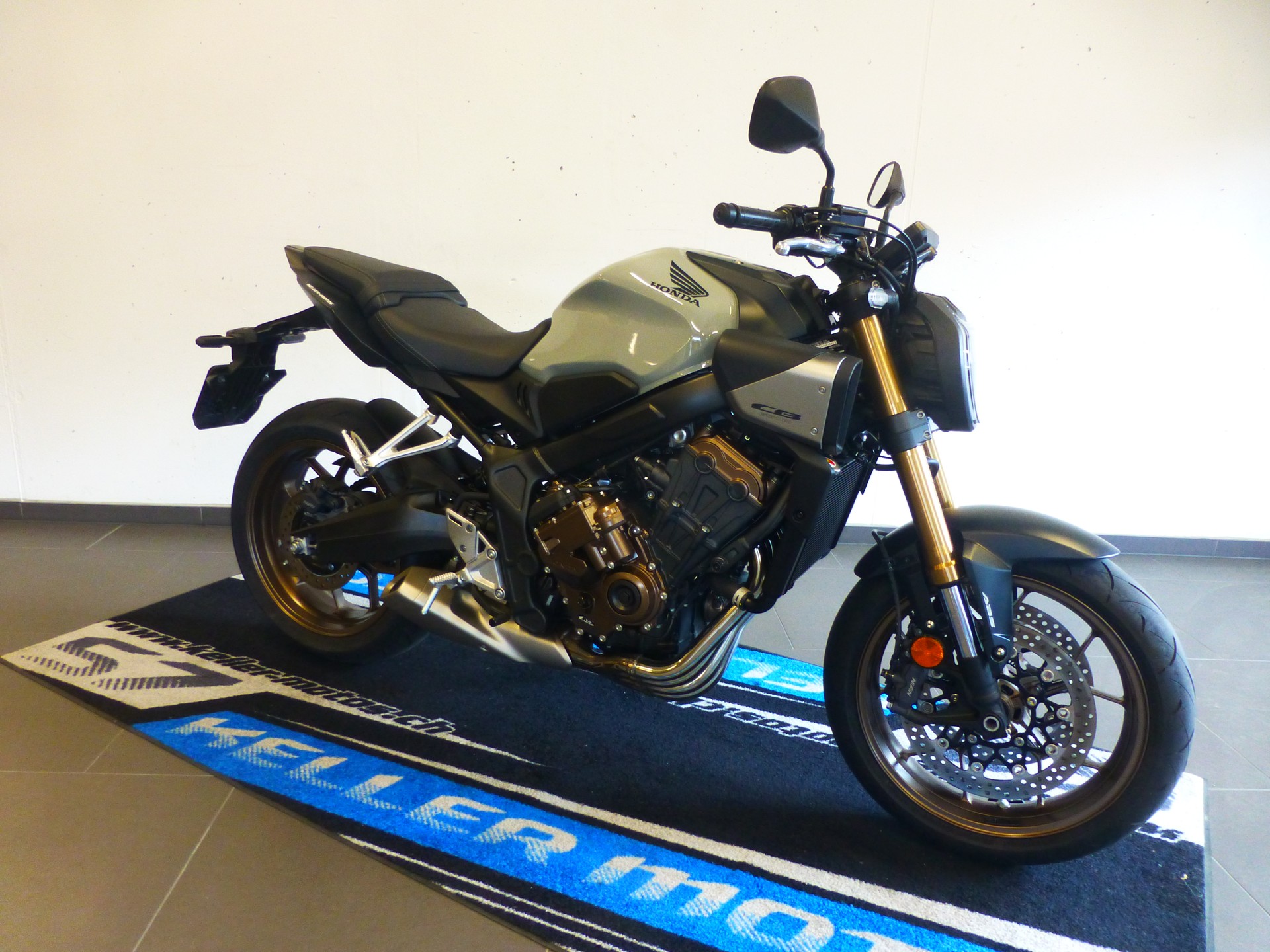 HONDA CB 650 R E-Clutch-image-2