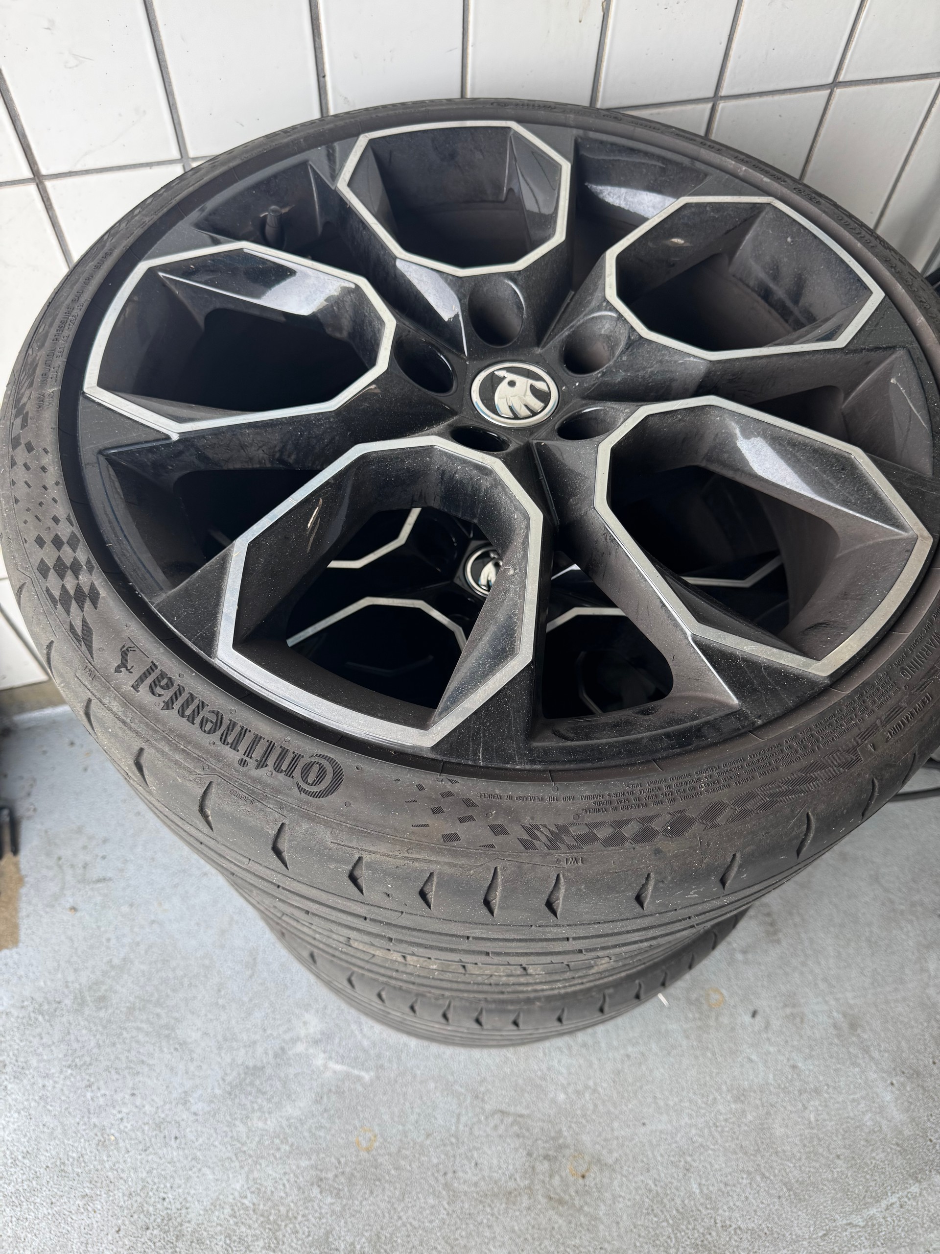 SKODA Octavia Combi 2.0 TSI RS 245 DSG-image-8