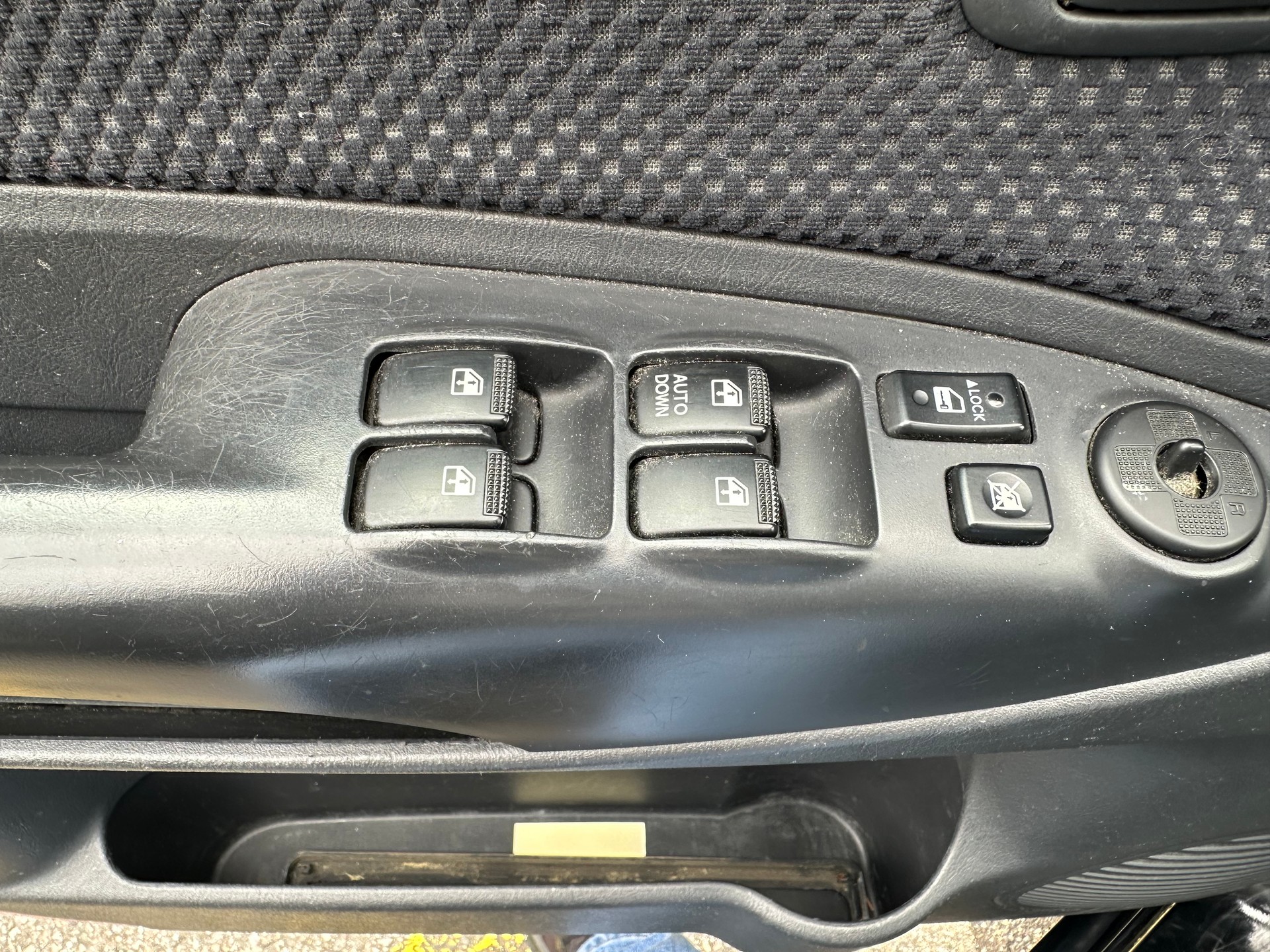 HYUNDAI Tucson 2.0 CRDi VGT Swiss Limited Edition 4WD-image-6