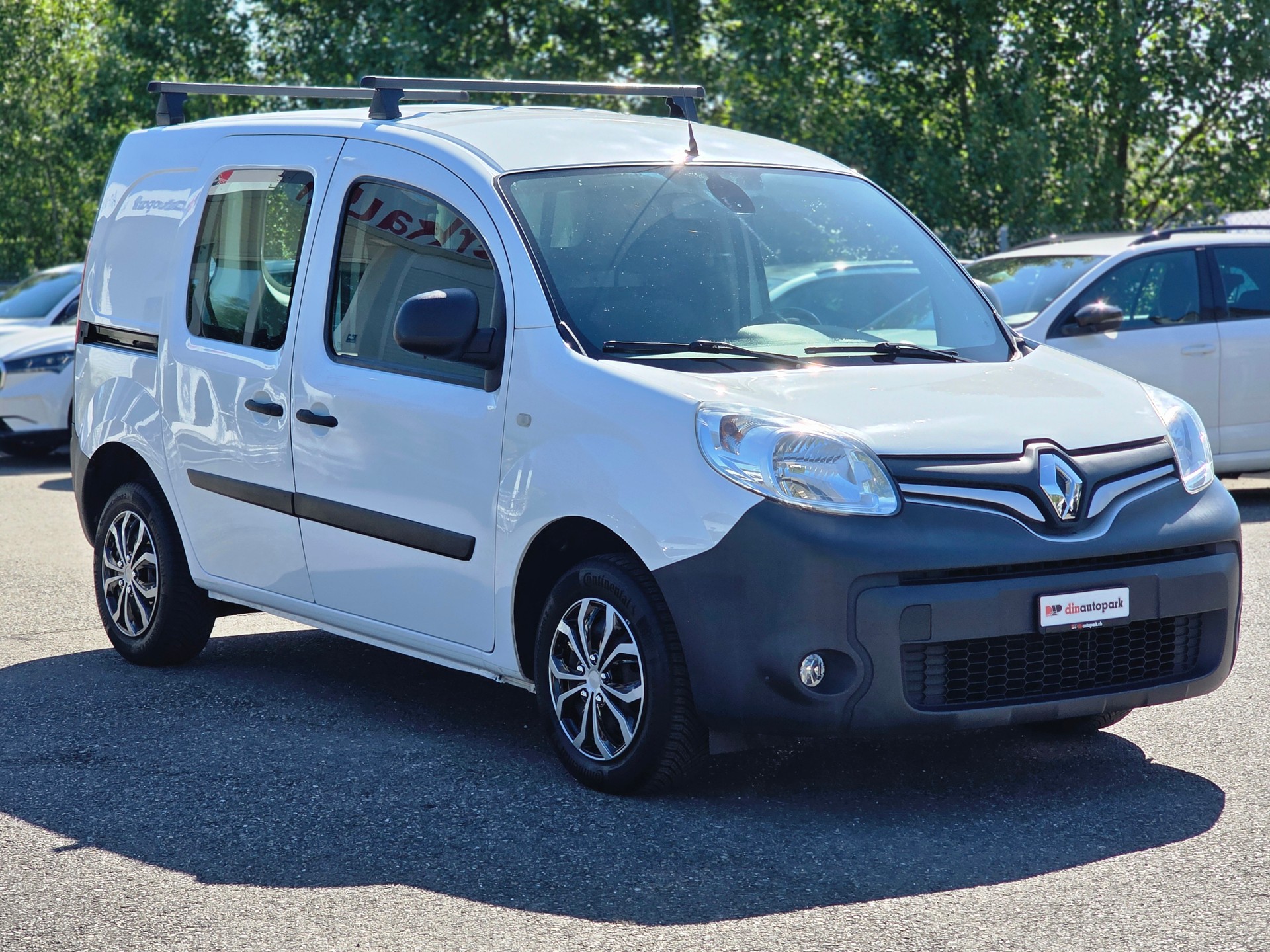 RENAULT Kangoo Medium TCe 115 ENERGY Business * Frisch ab MFK *-showroom-element-2