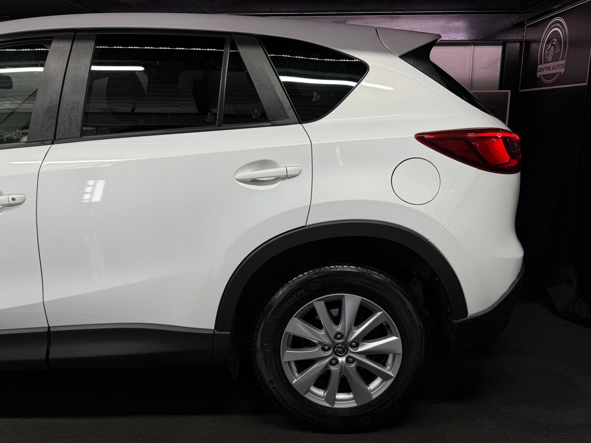 MAZDA CX-5 2.2 D Ambition AWD / Anhängerkupplung 2'000 KG / Aus Erster Hand-image-7