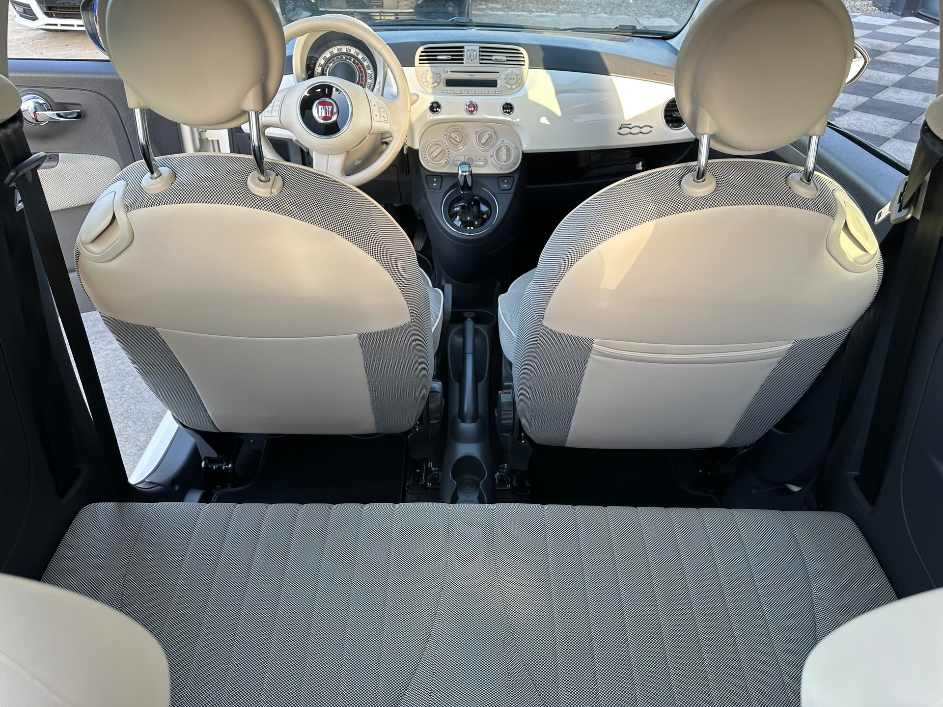 FIAT 500 1.2 Lounge Dualogic-image-13