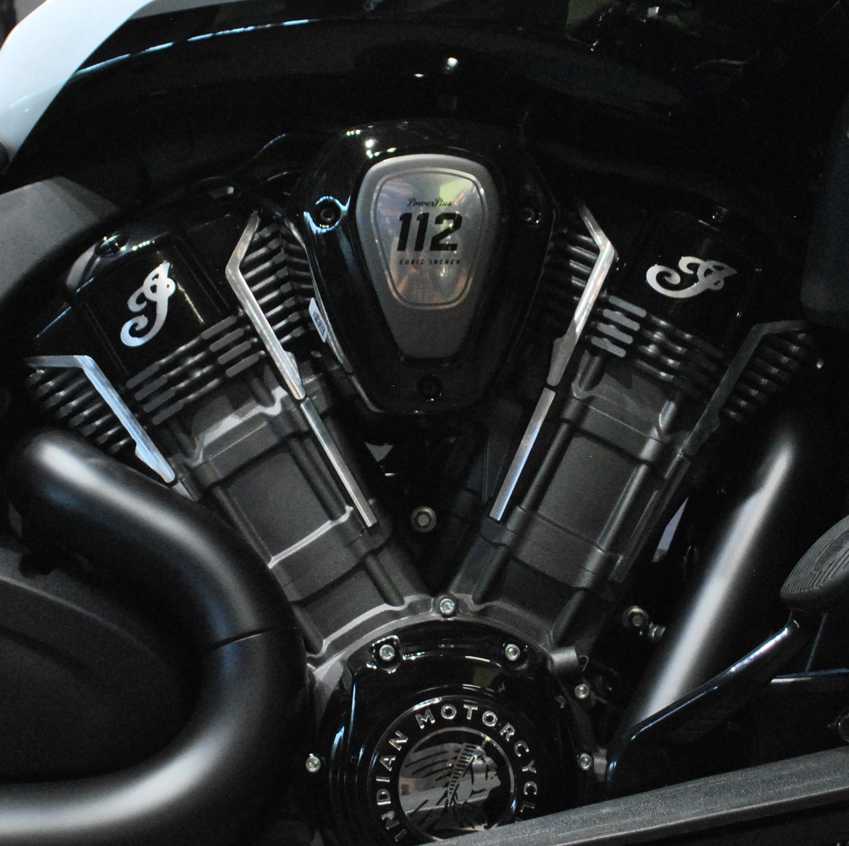 INDIAN Pursuit 112 Dark Horse-image-8