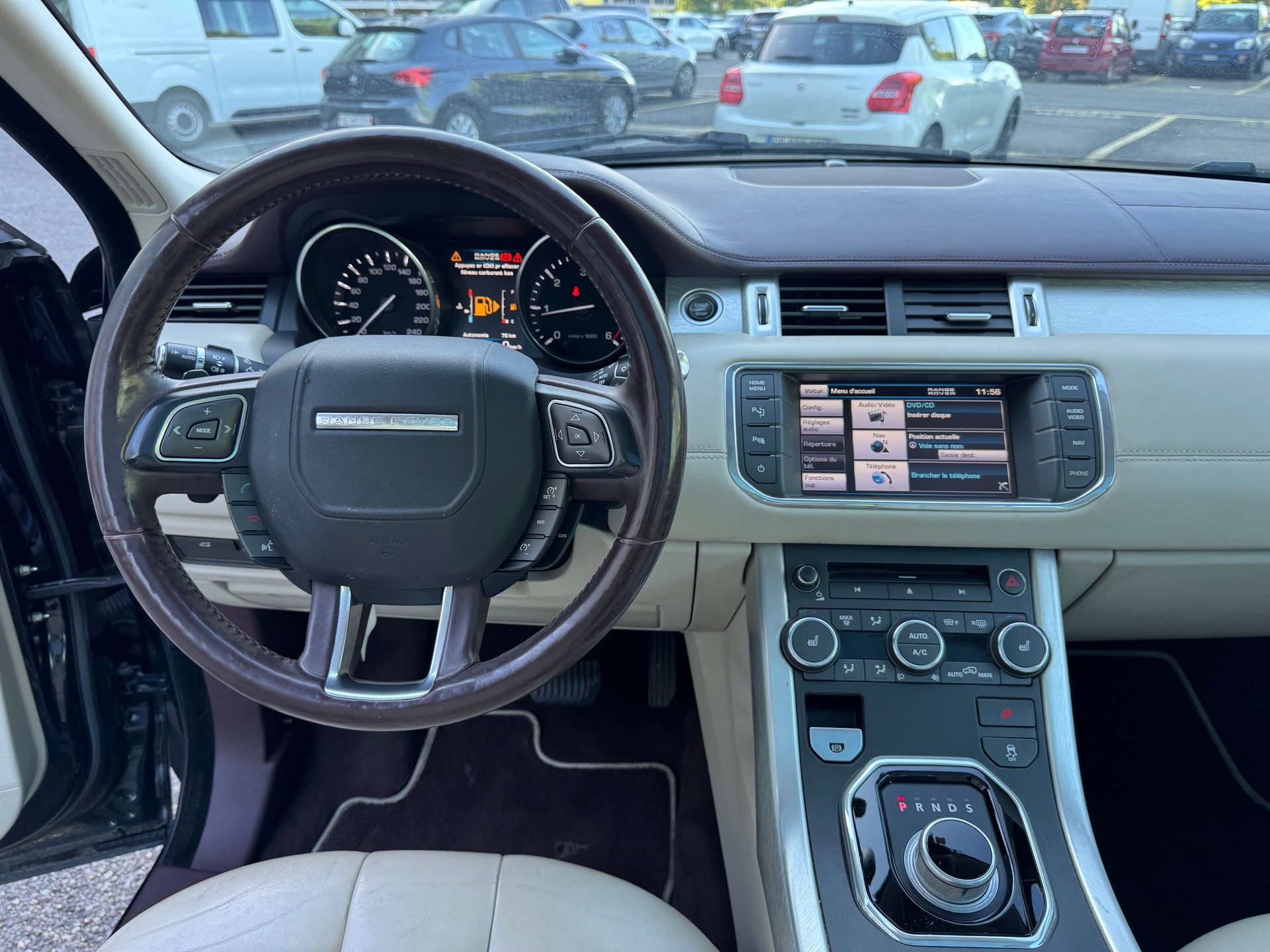 LAND ROVER Range Rover Evoque 2.2 SD4 Pure AT6-image-14