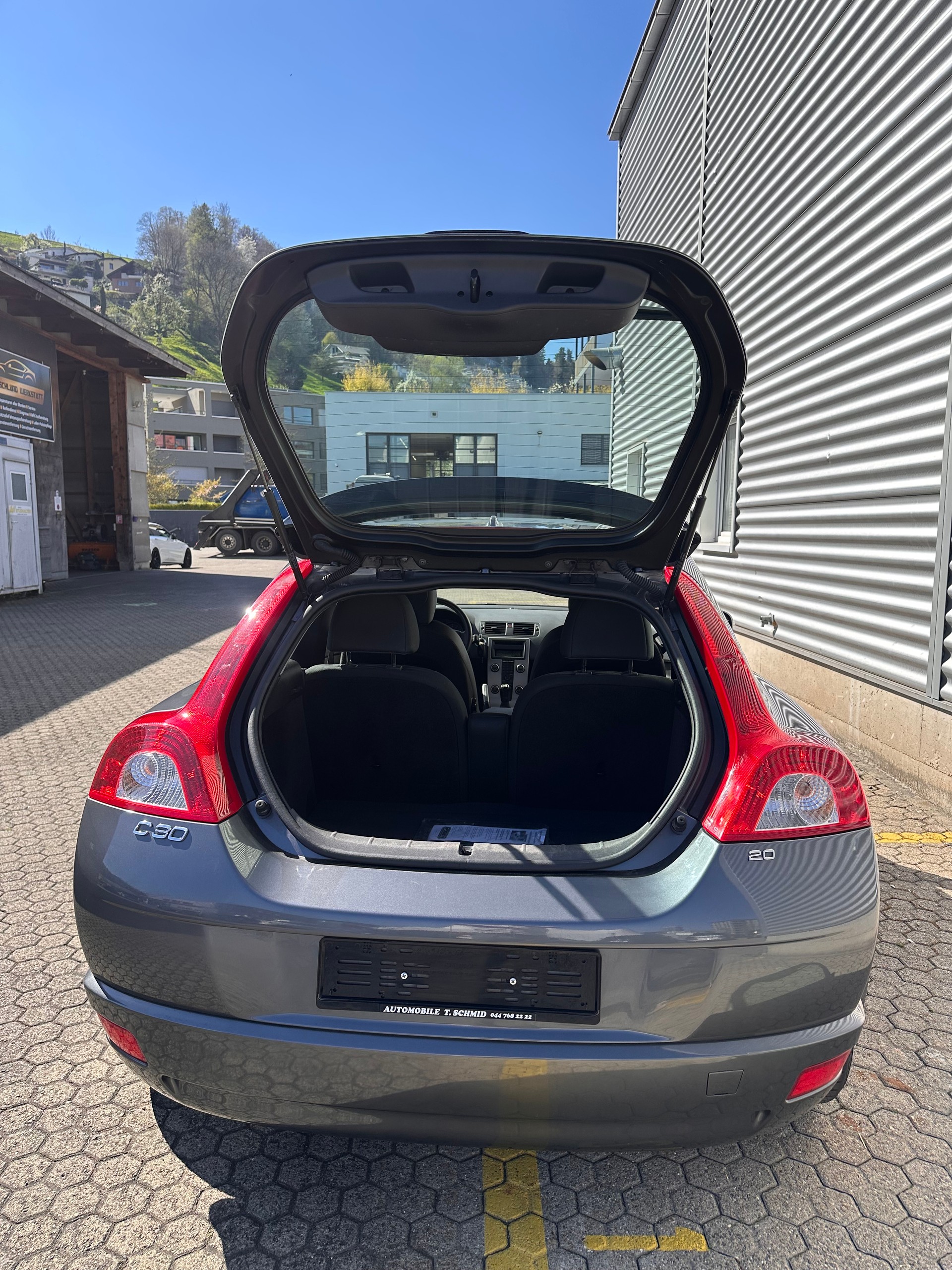VOLVO C30 2.0 Summum-image-12