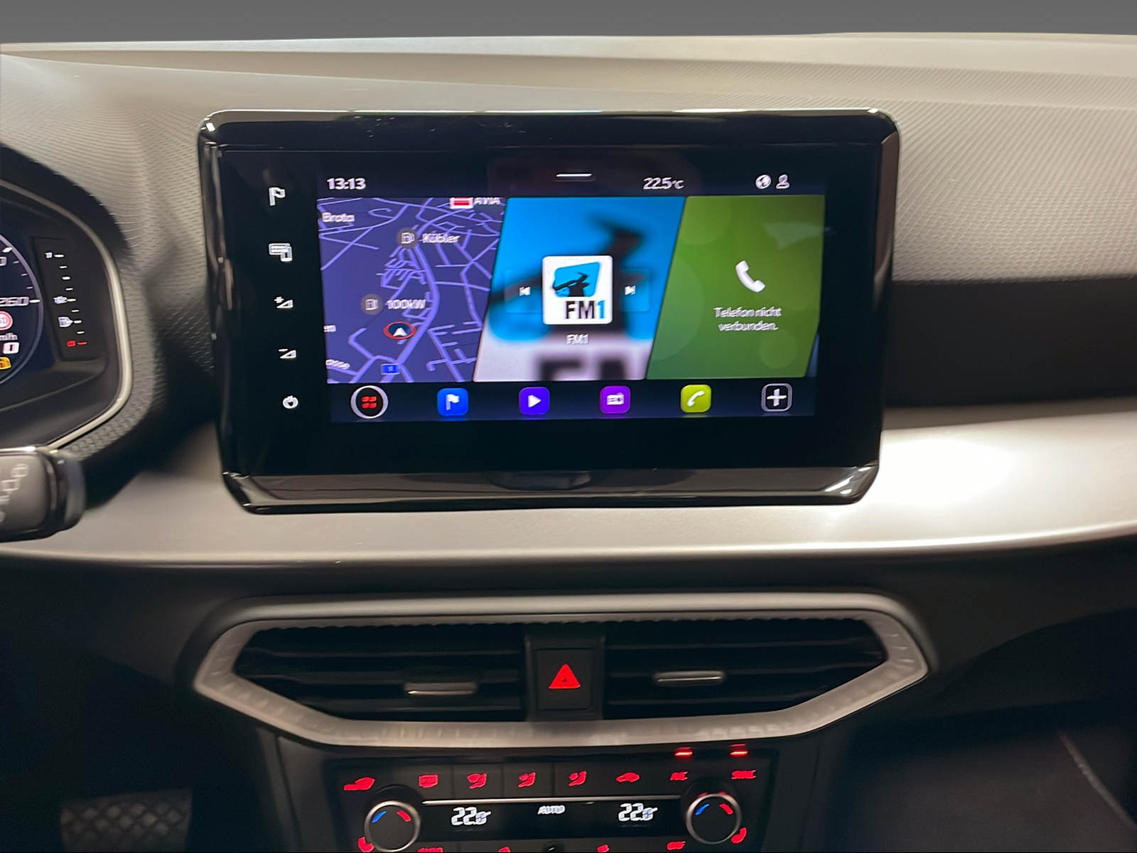 SEAT Ibiza 1.5 TSI Anniversary DSG-image-8