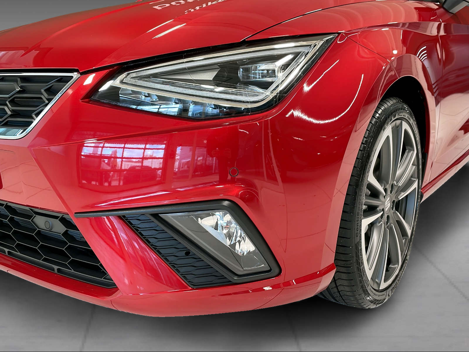 SEAT Ibiza 1.5 TSI Anniversary DSG-image-13