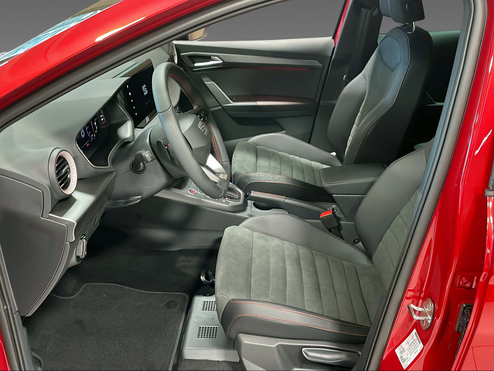 SEAT Ibiza 1.5 TSI Anniversary DSG-image-5