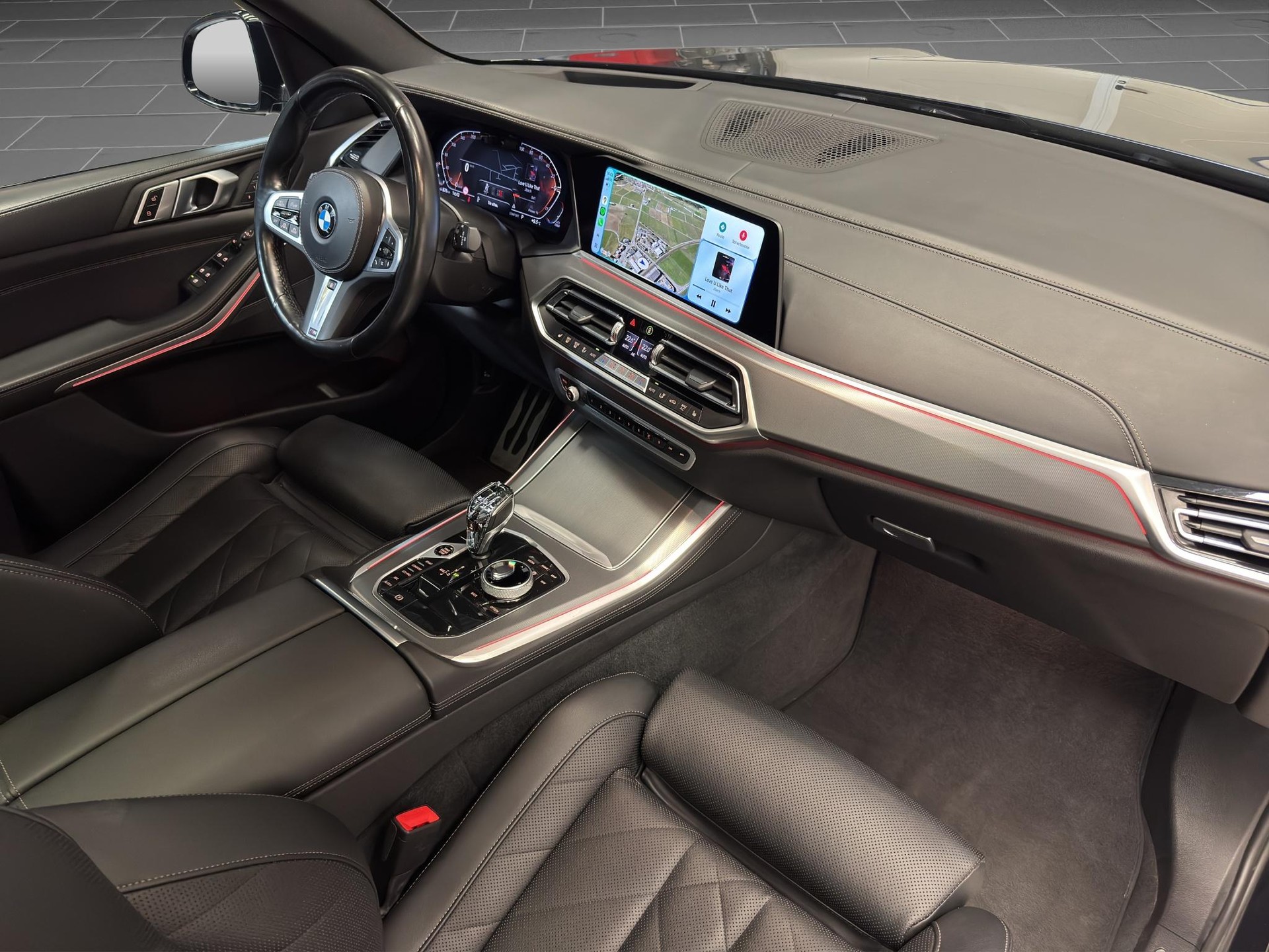 BMW X5 40d xDrive-image-11