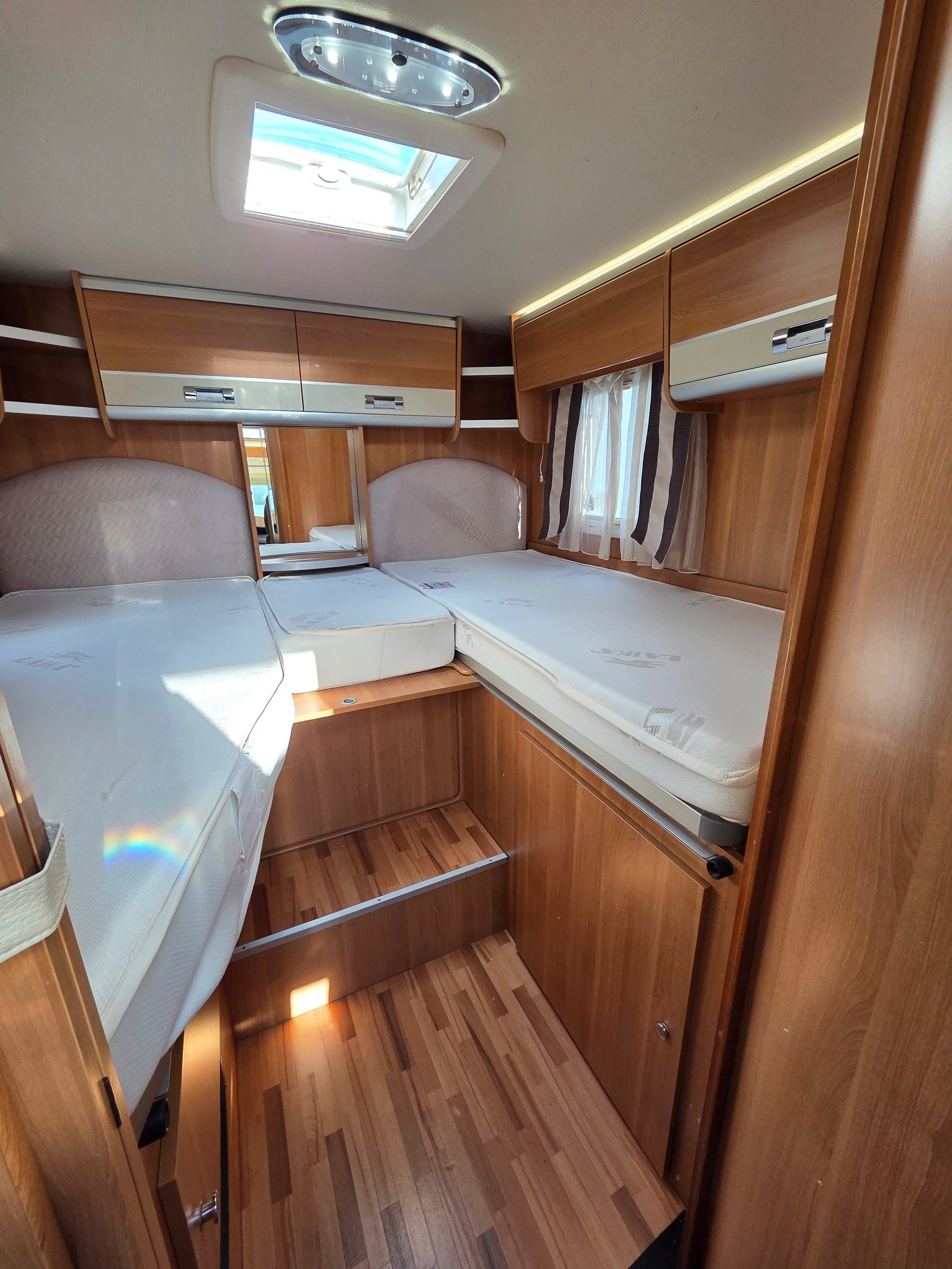 LAIKA Laika Ecovip 309 I Fiat Ducato 2.3 150PS I AUTOMATIK I Längsbetten-image-18