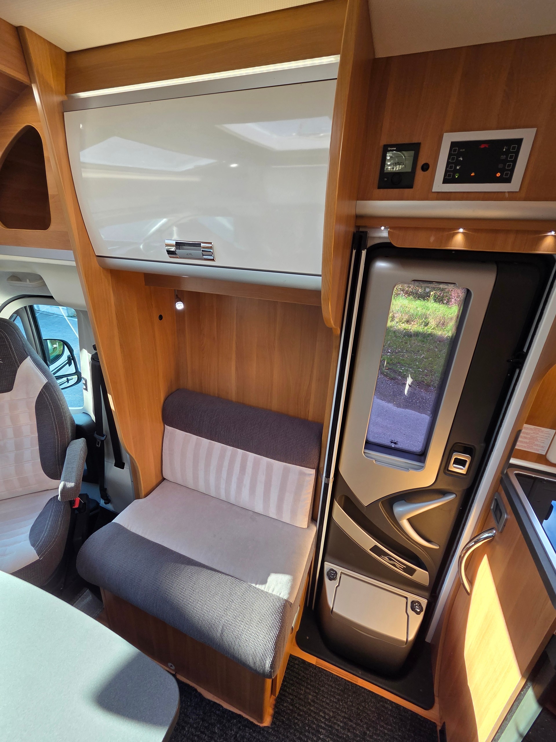 LAIKA Laika Ecovip 309 I Fiat Ducato 2.3 150PS I AUTOMATIK I Längsbetten-image-12