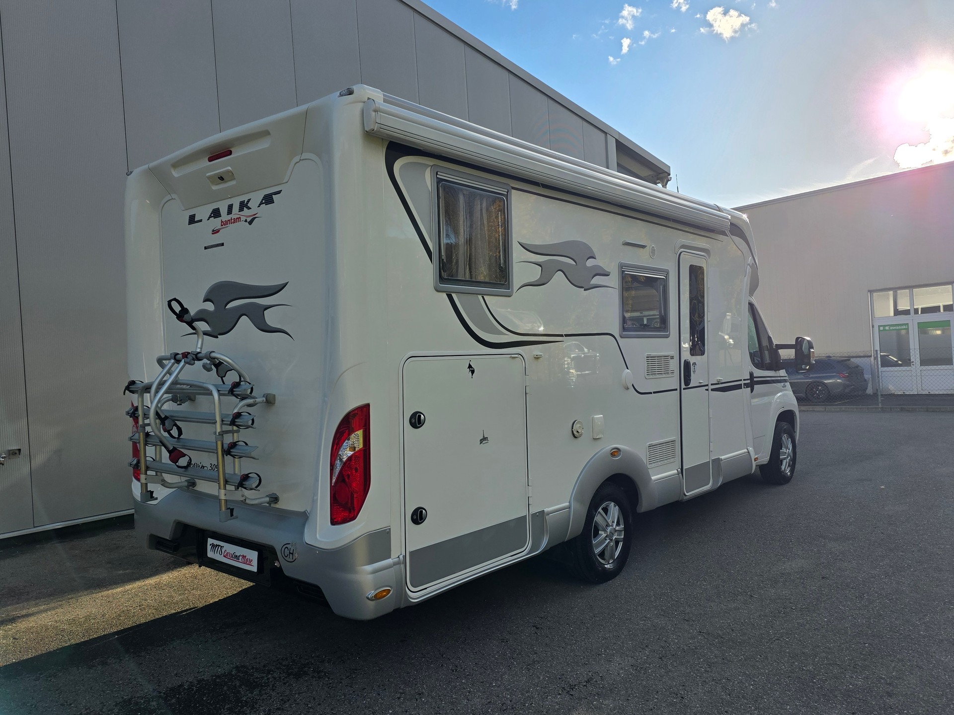 LAIKA Laika Ecovip 309 I Fiat Ducato 2.3 150PS I AUTOMATIK I Längsbetten-showroom-element-2