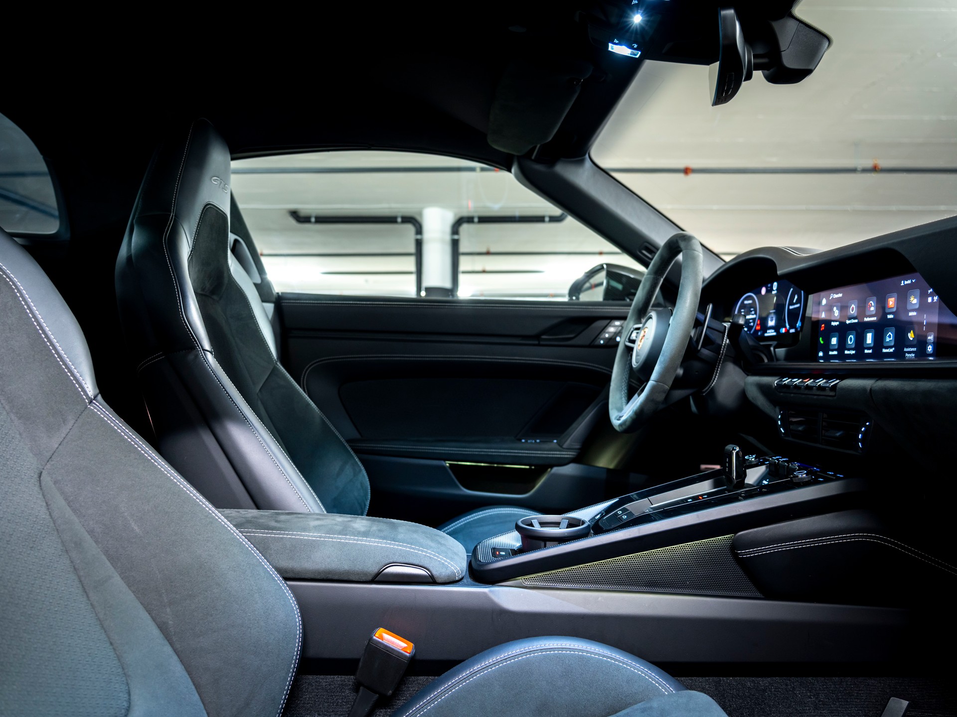 PORSCHE 911 Targa 4 GTS PDK-image-20