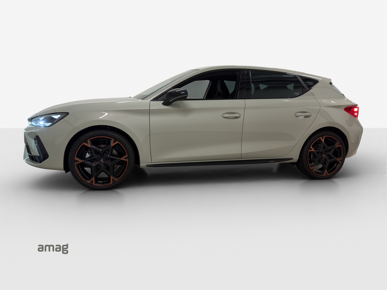CUPRA LEON 1.5 TSI DSG-showroom-element-1