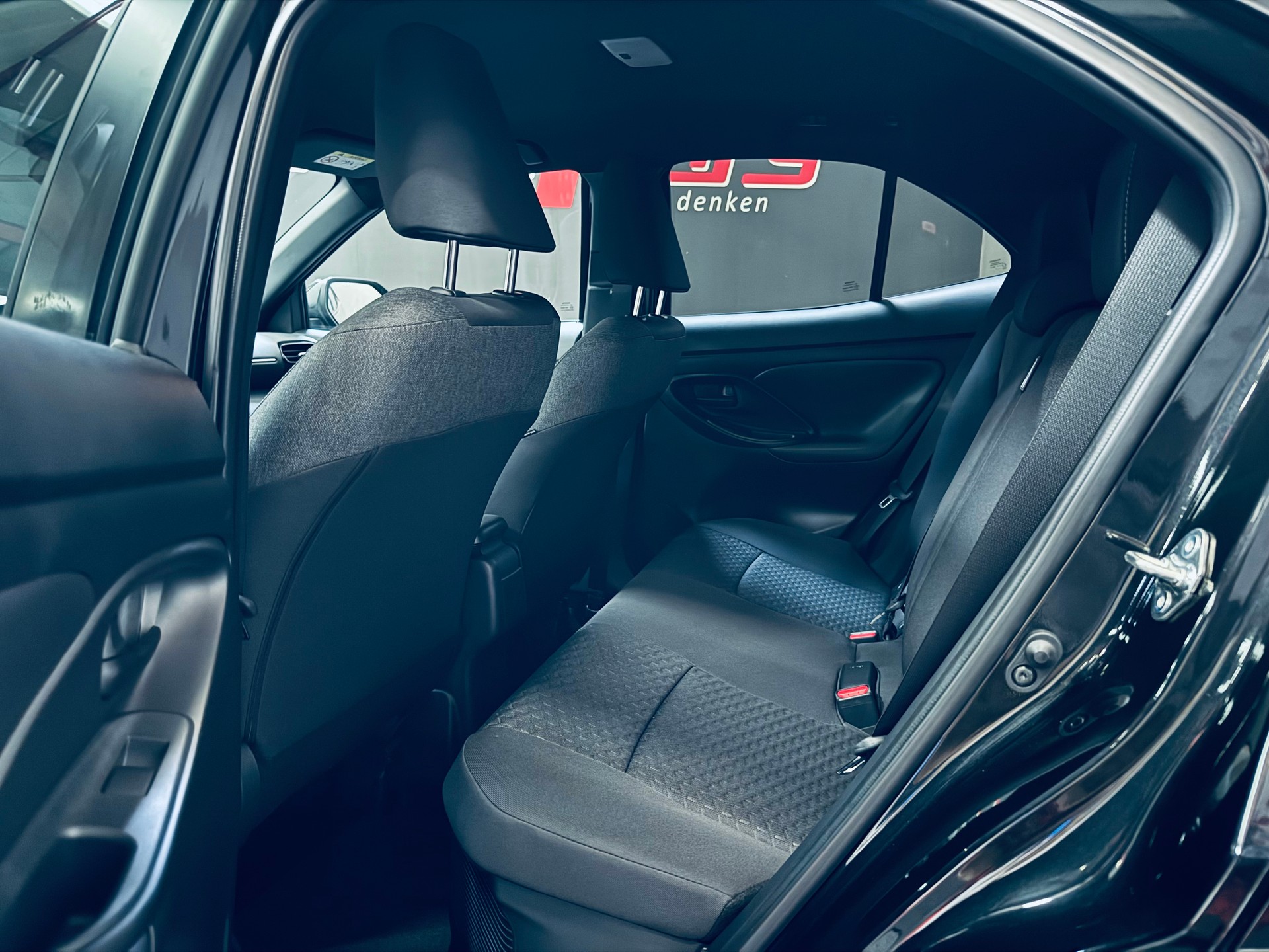 TOYOTA Yaris Cross 1.5 Trend e-CVT-image-10