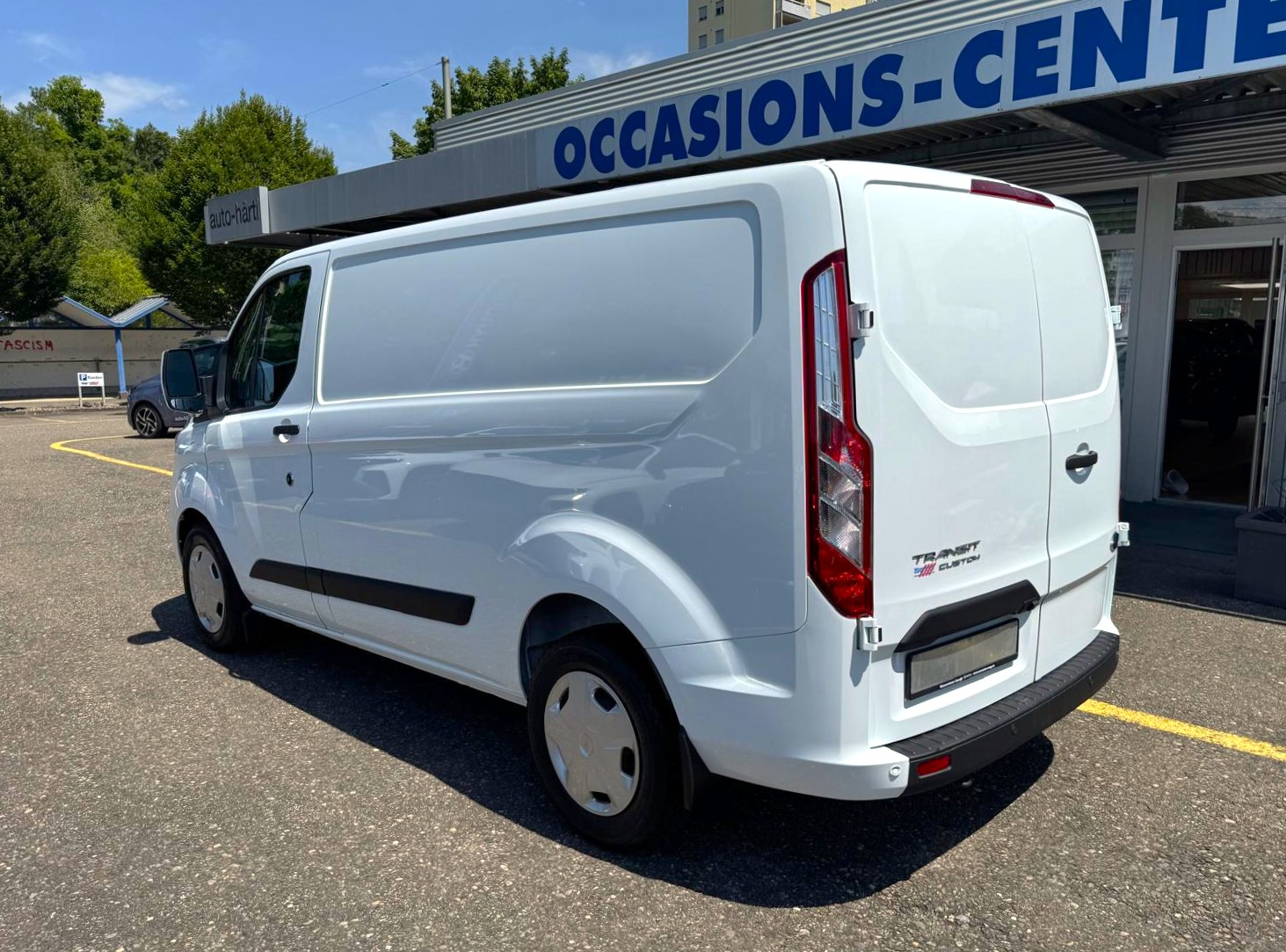 FORD Transit Cust 300 L1 Tre A-image-12