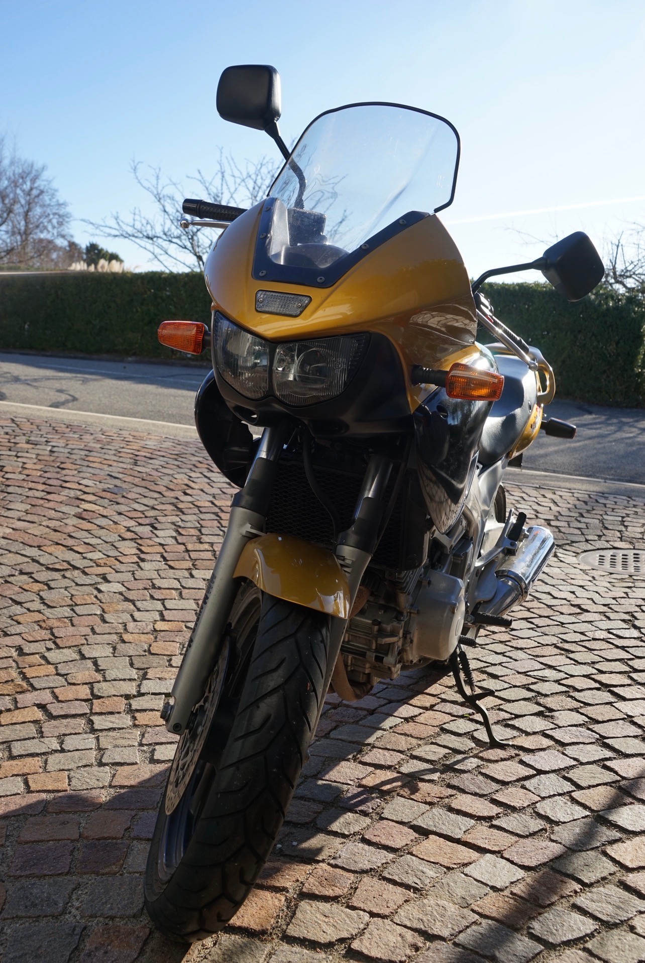 YAMAHA TDM 850
