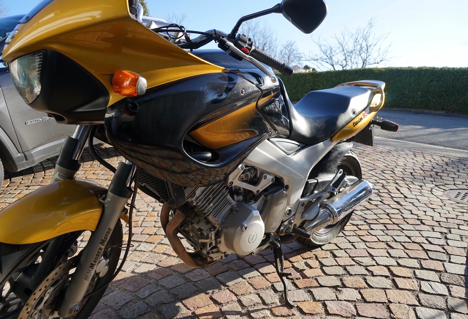 YAMAHA TDM 850-image-2
