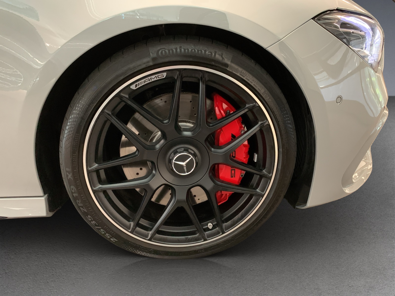 MERCEDES-BENZ CLA 45 S AMG 4M+ 8G-DCT-image-12