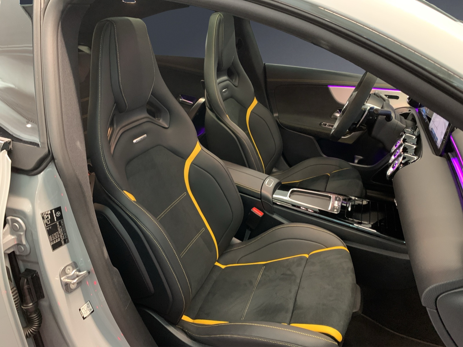 MERCEDES-BENZ CLA 45 S AMG 4M+ 8G-DCT-image-6
