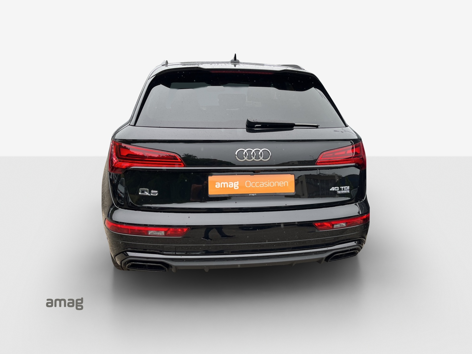 AUDI Q5 40 TDI Black Edition quattro S-tronic-showroom-element-3