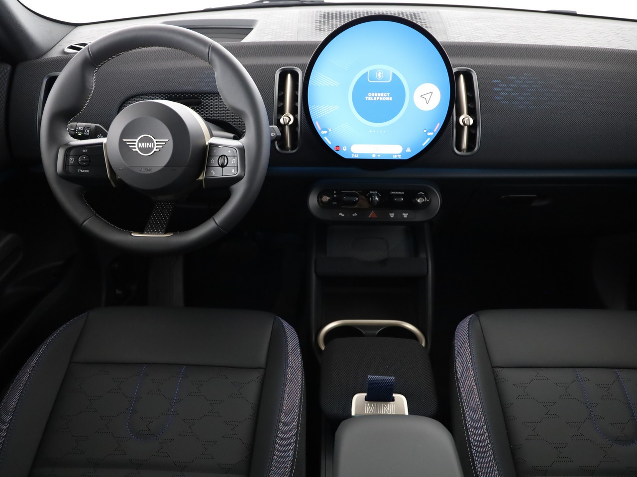 MINI Countryman E-image-16