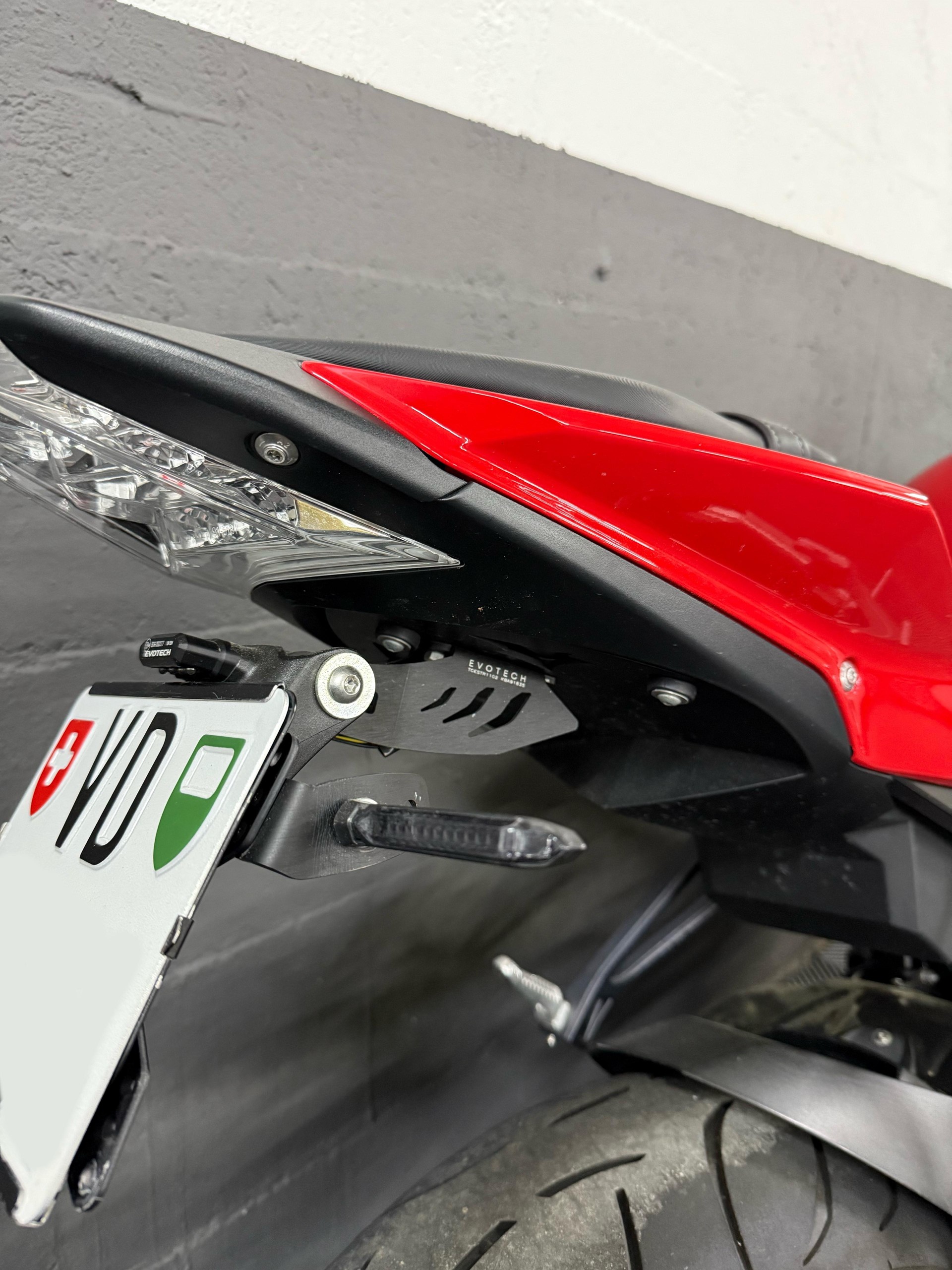 BMW S 1000 R ABS-image-5