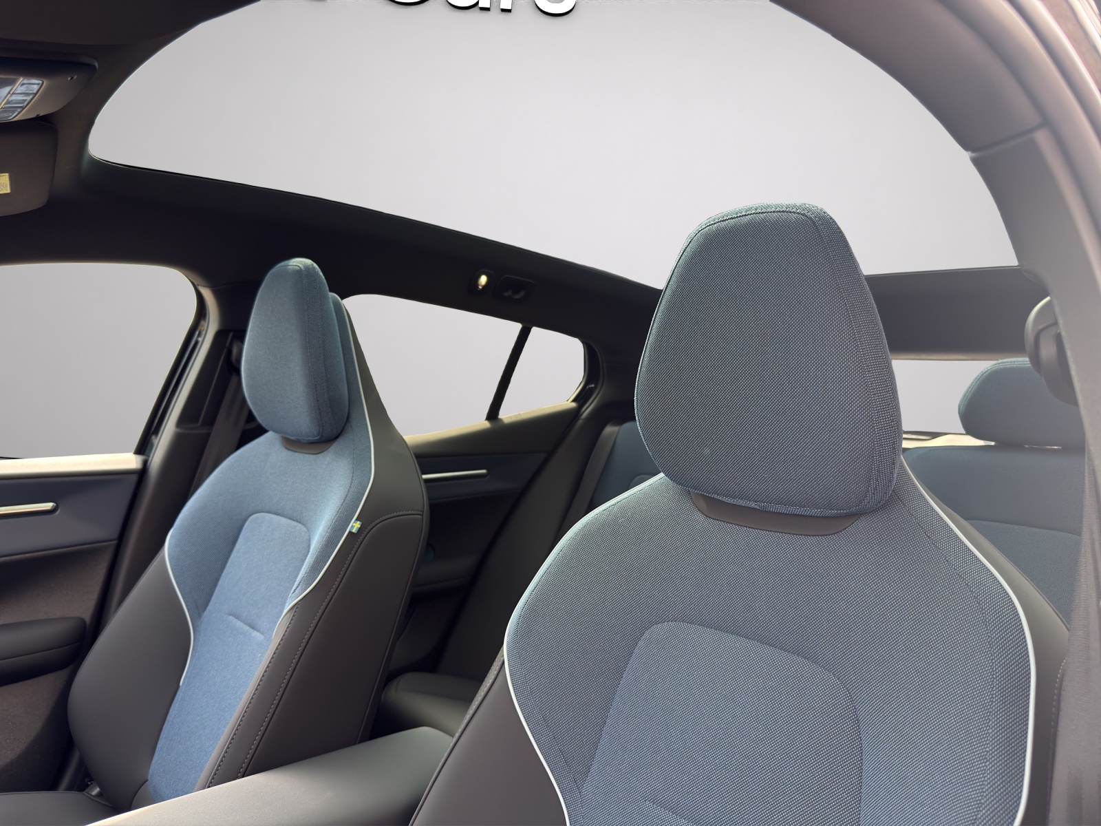 VOLVO EX30 E60 Twin Ultra Performance AWD-image-16