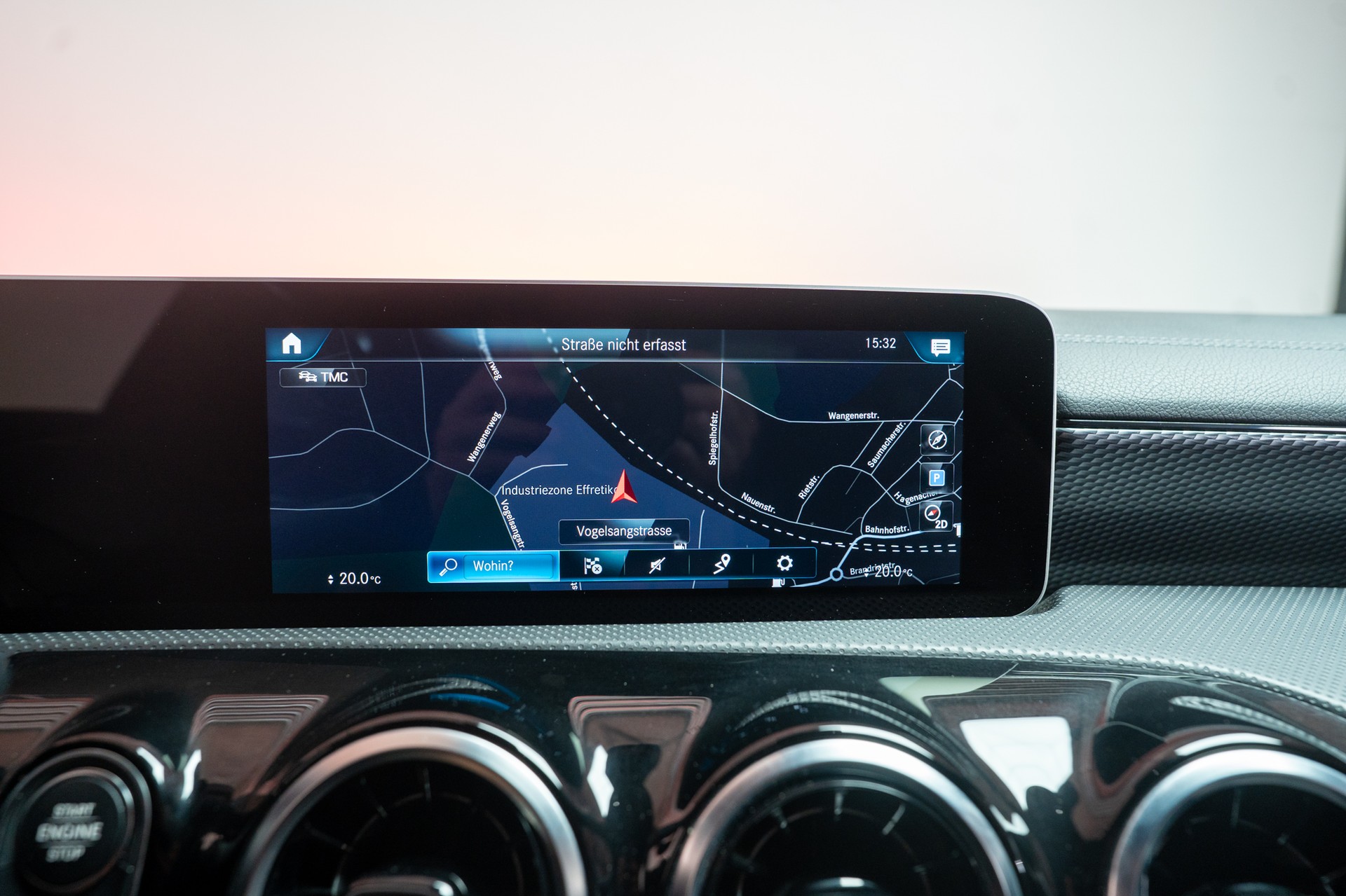 MERCEDES-BENZ CLA 180 Progressive / CH-Fahrzeug / Leder-Sitze / Rückfahrkamera-image-23