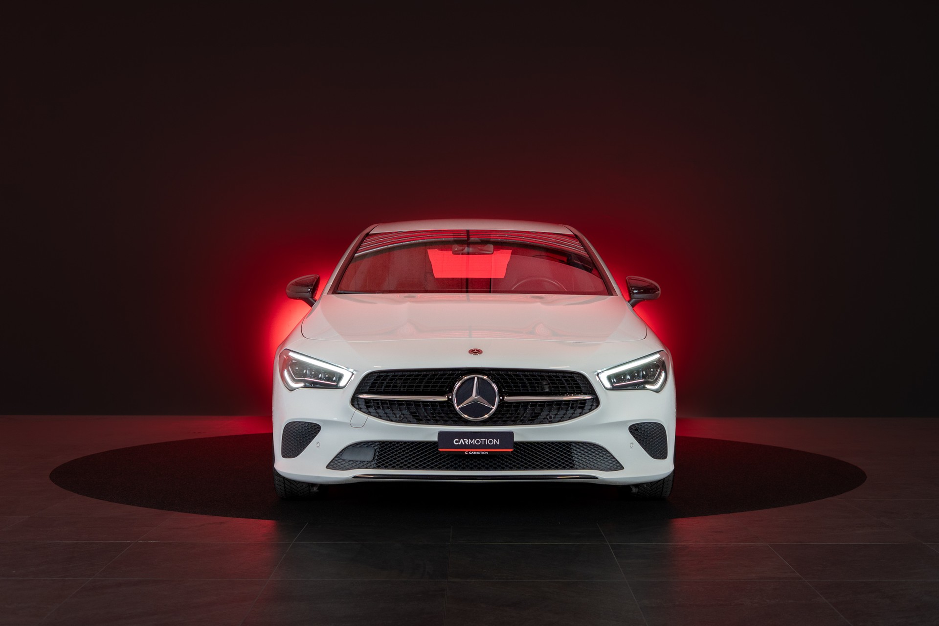 MERCEDES-BENZ CLA 180 Progressive / CH-Fahrzeug / Leder-Sitze / Rückfahrkamera-showroom-element-1