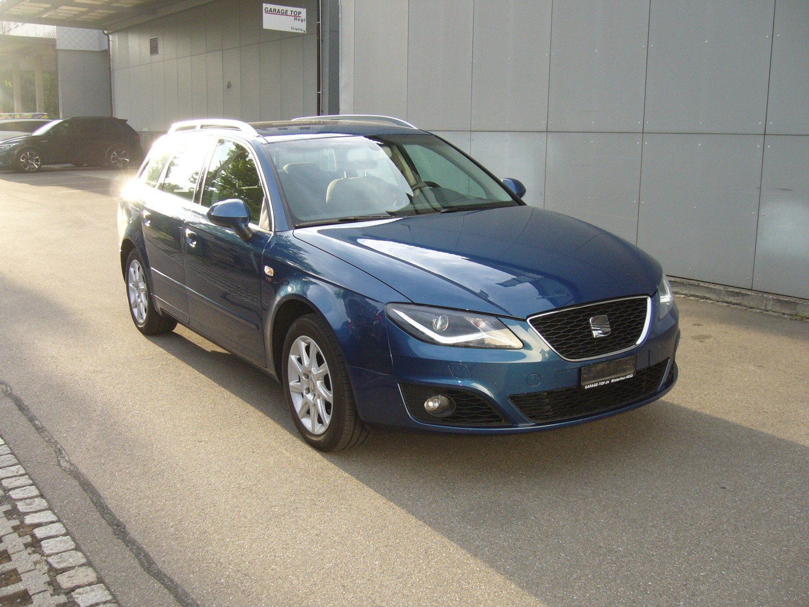 SEAT Exeo ST 2.0 TDI Style multitronic-showroom-element-1