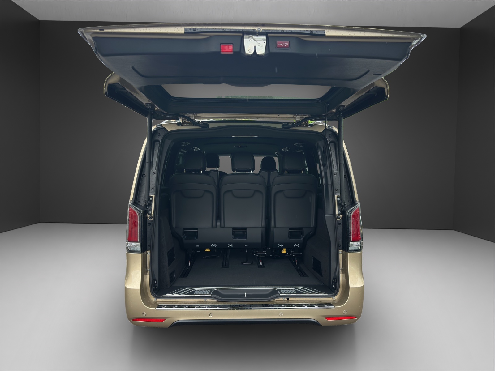 MERCEDES-BENZ V 300 d lang 4Matic Exclusive 9G-Tronic-image-10