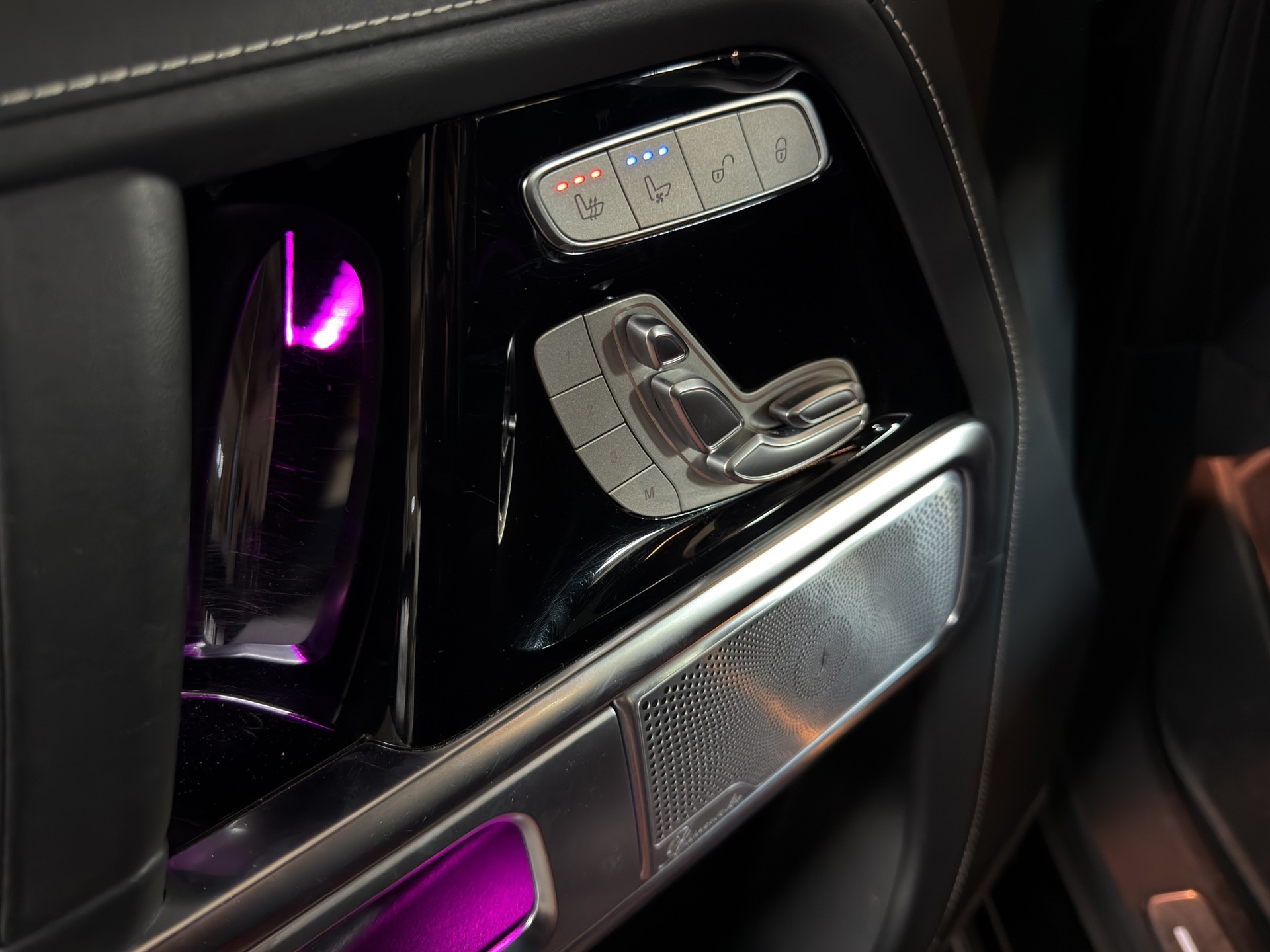 MERCEDES-BENZ G 63 AMG 9G-Tronic / CH Fahrzeug-image-15