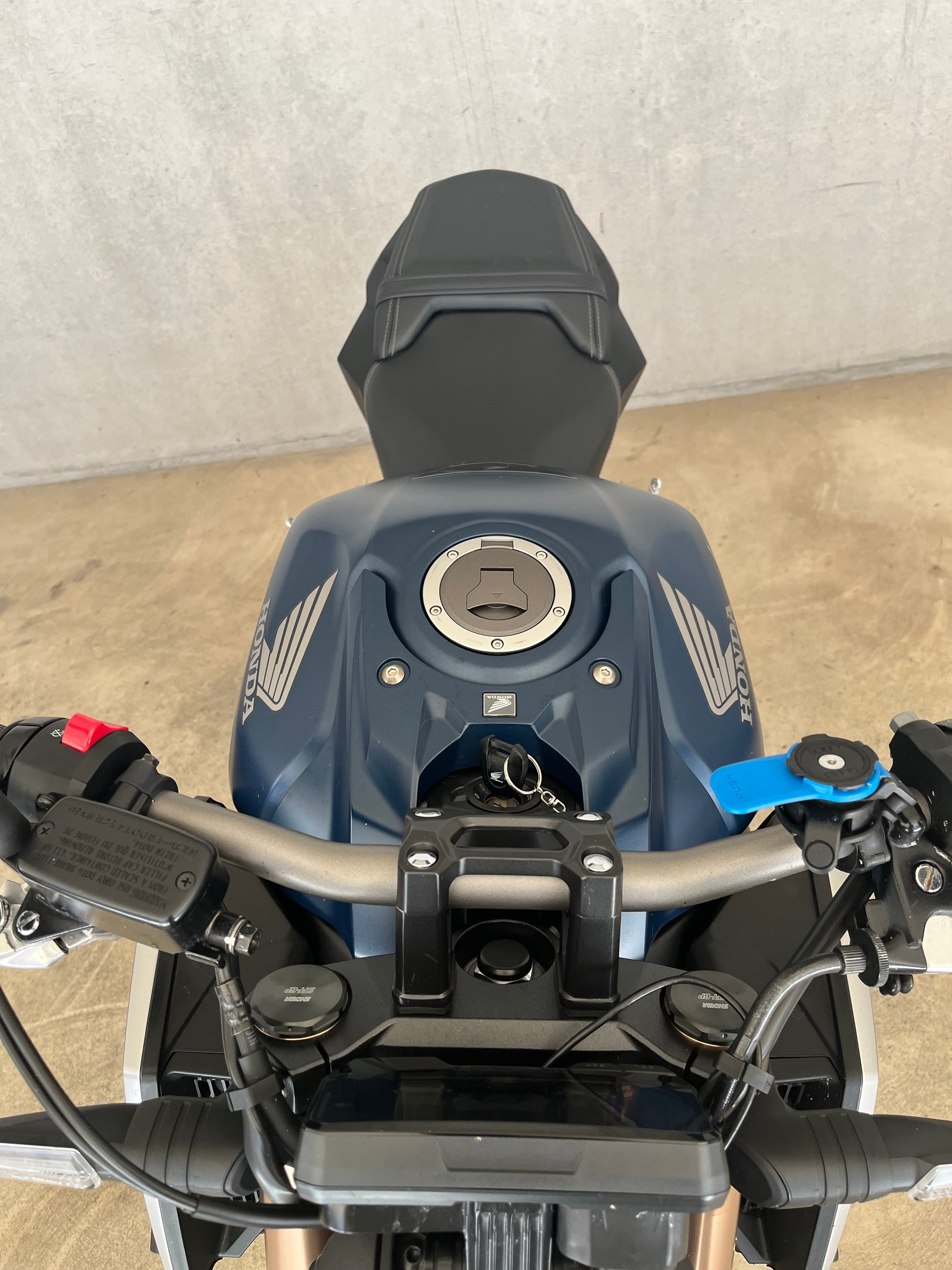 HONDA CB 650 R-image-3