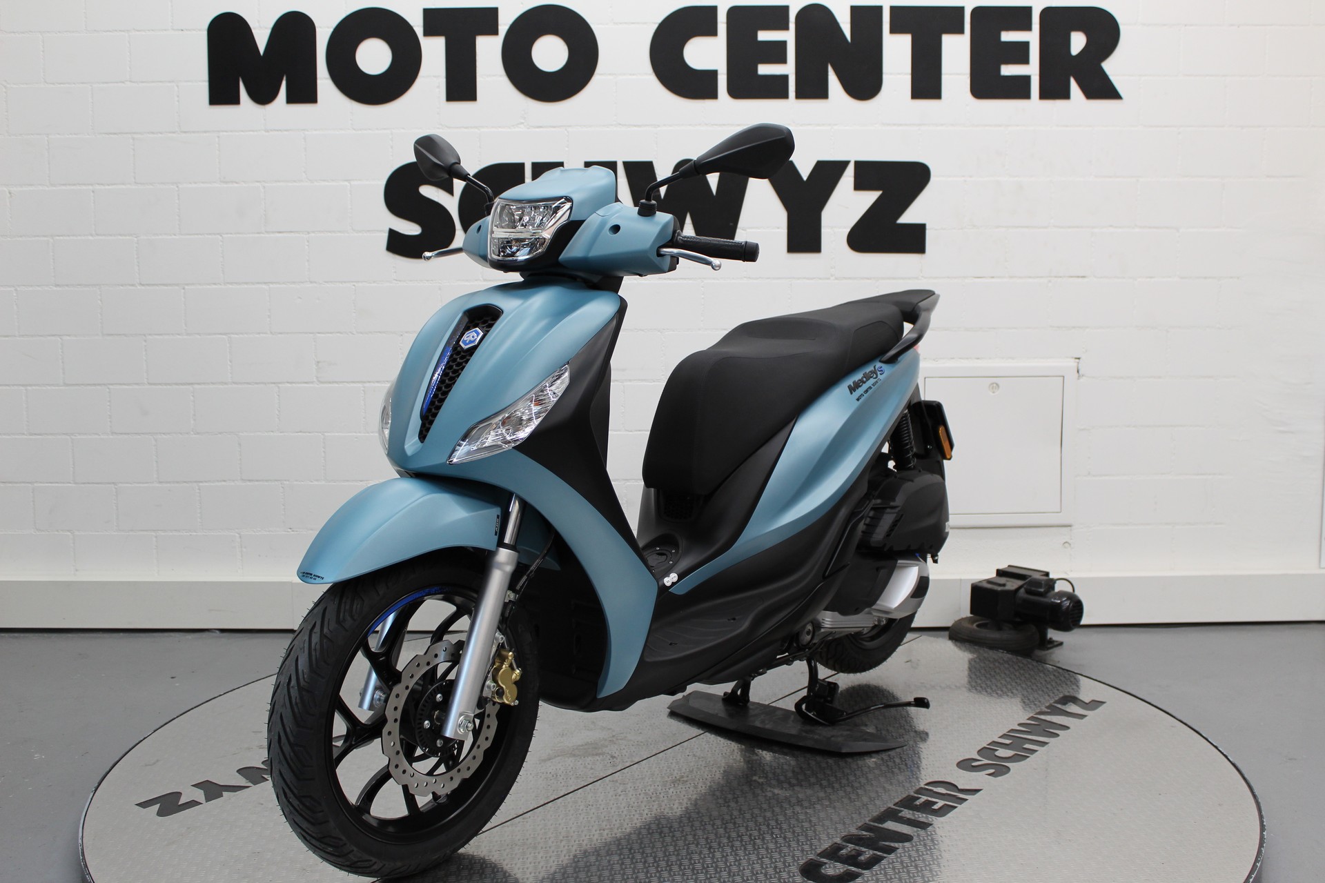 PIAGGIO Liberty 125 Sport E5+-showroom-element-2