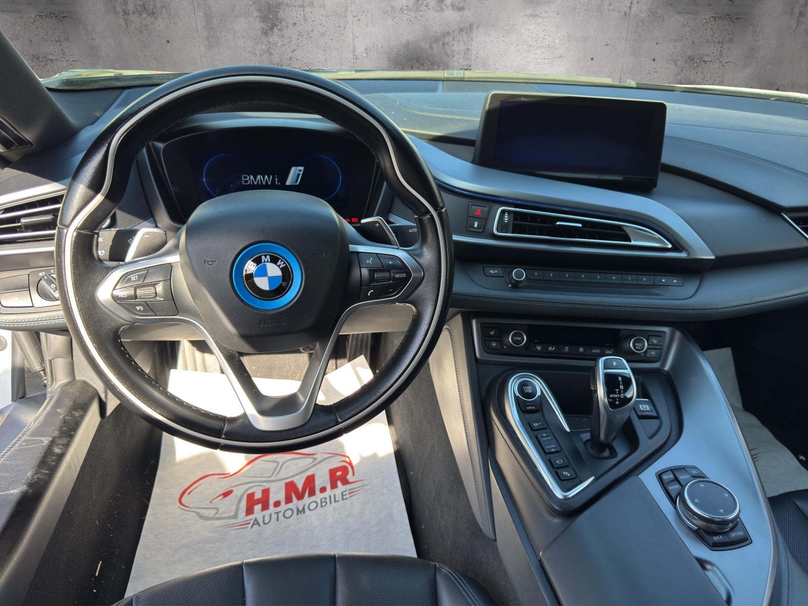 BMW i8 Coupé-image-9