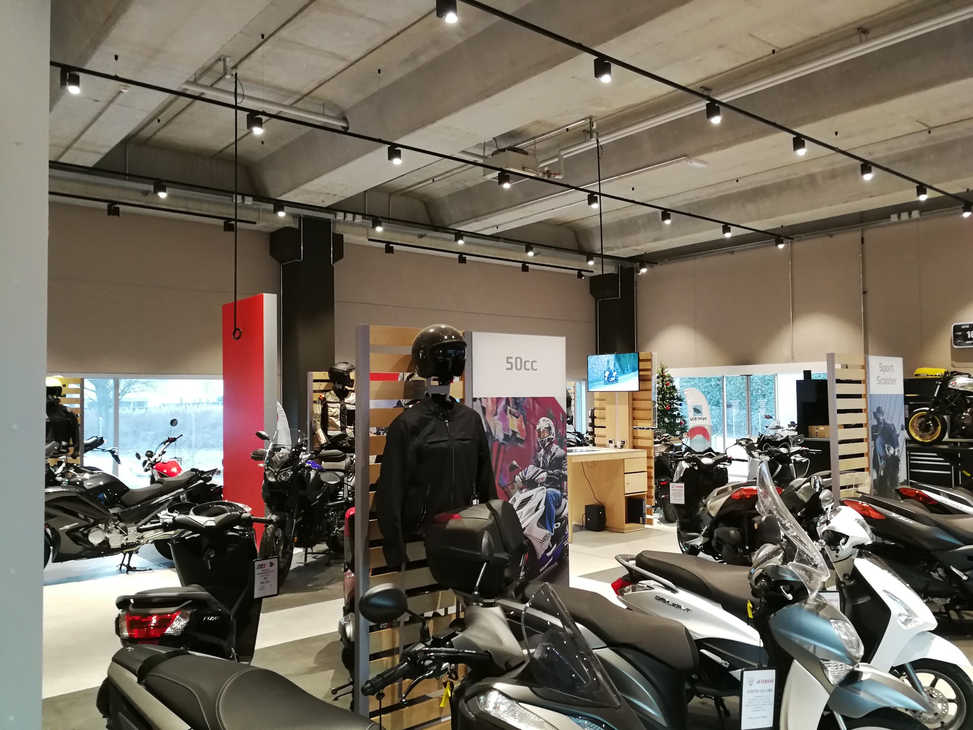 SYM Cruisym 125 i ABS-image-13