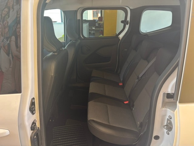 RENAULT Kangoo 1.3 TCe 100 PF Equilibre-image-12