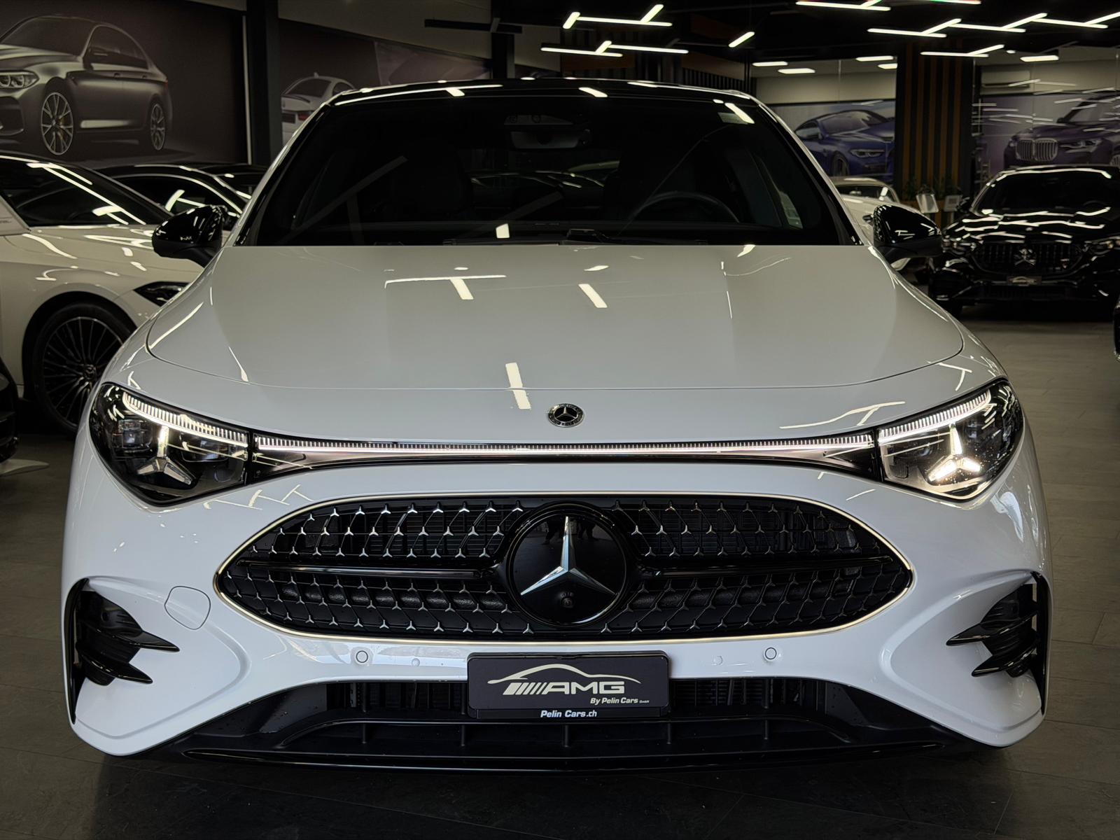 MERCEDES-BENZ CLA 200 AMG Line Limited White&Black Performance 5 Jahre Werksgarantie & Gratisservice 8G-DCT-showroom-element-2