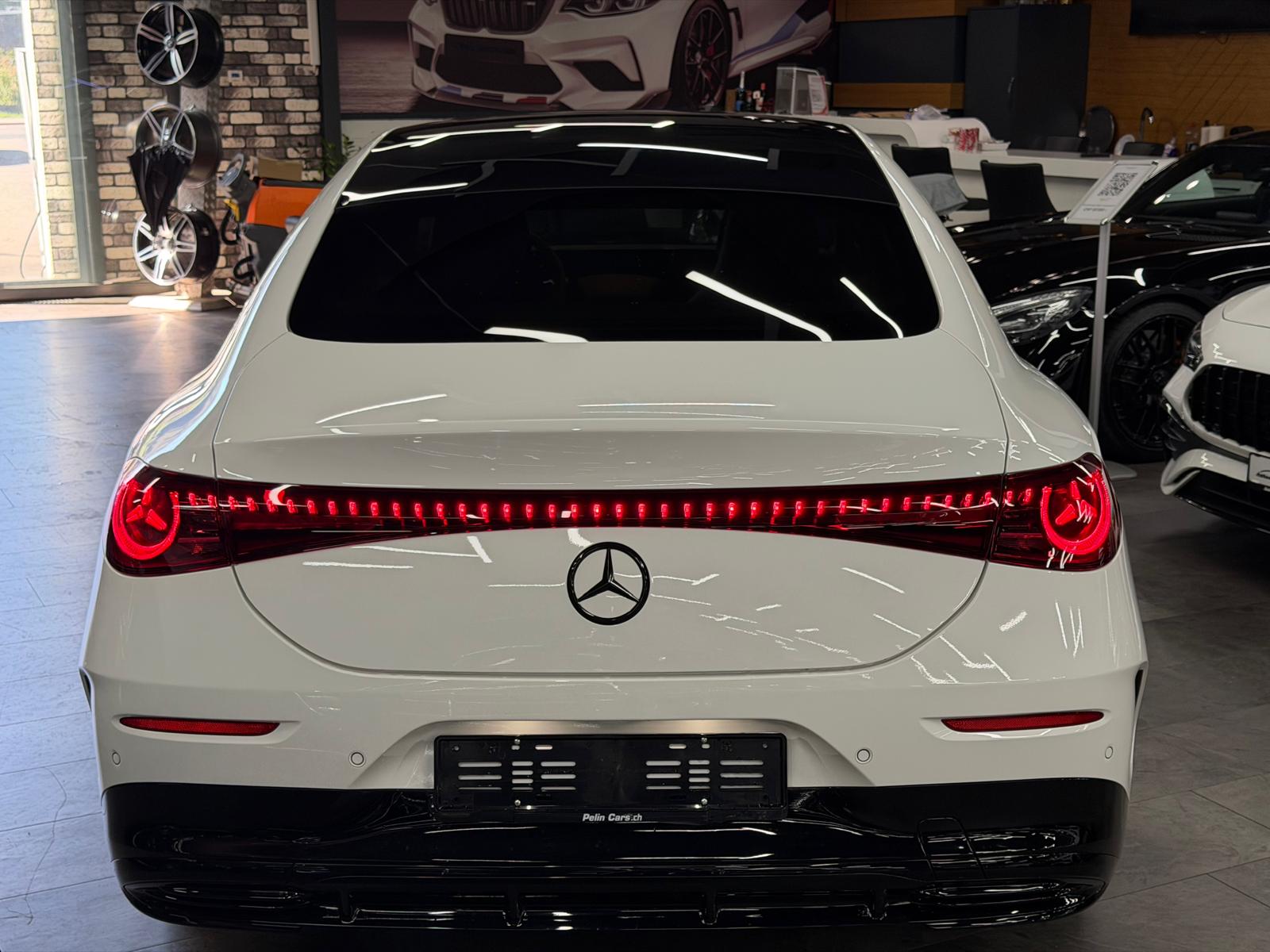 MERCEDES-BENZ CLA 200 AMG Line Limited White&Black Performance 5 Jahre Werksgarantie & Gratisservice 8G-DCT-image-6