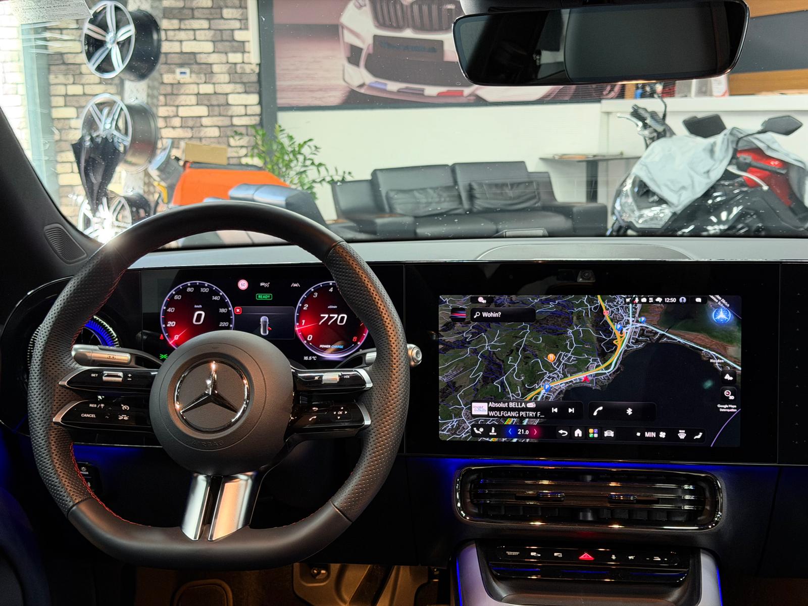 MERCEDES-BENZ CLA 200 AMG Line Limited White&Black Performance 5 Jahre Werksgarantie & Gratisservice 8G-DCT-image-9
