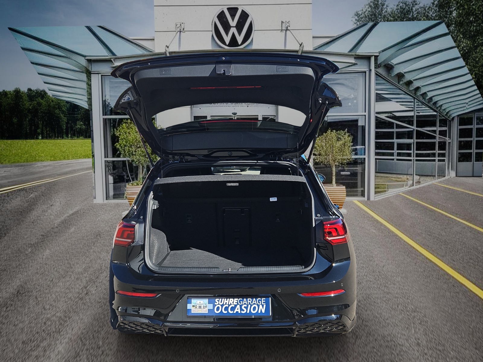 VW Golf 1.5 e TSI mHEV R-Line DSG-image-21