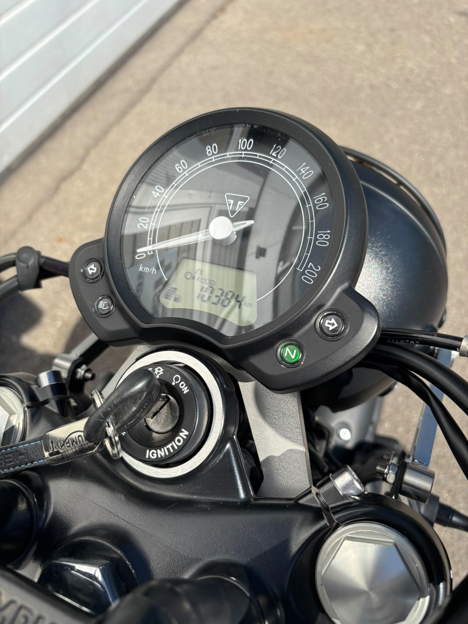 TRIUMPH Street Twin 900 i-image-3