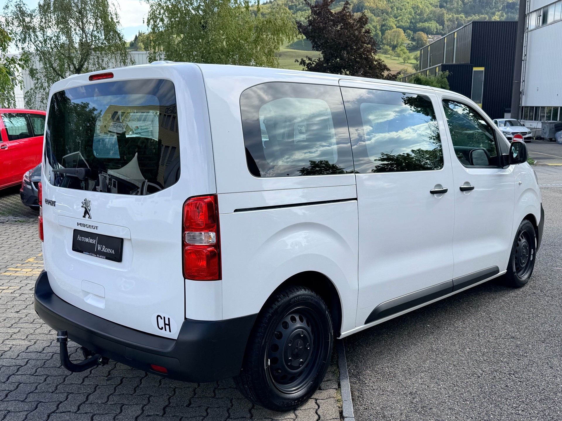 PEUGEOT Expert 1.5 BlueHDi 120 Standard-showroom-element-2