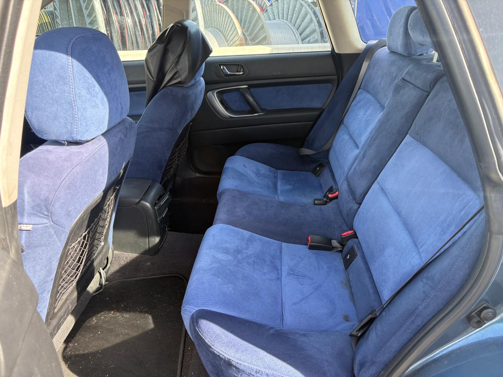 SUBARU Outback 2.5i AWD-image-7