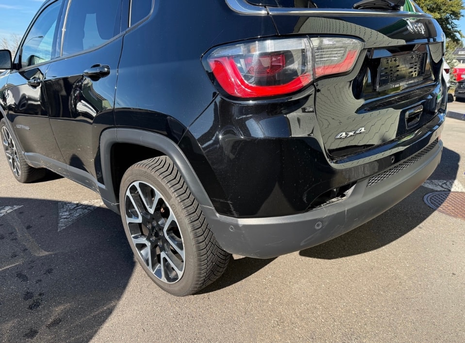 JEEP Compass 2.0CRD Limited AWD 9ATX-image-3